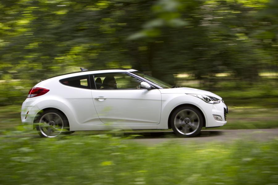 Hyundai Veloster 2012 года  (UK) (фото 31 из 59)